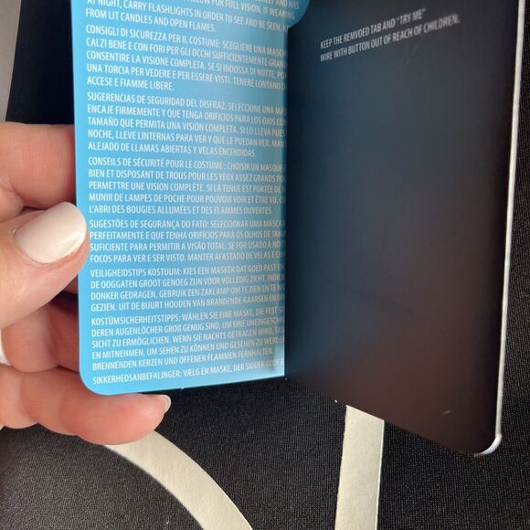 Disney Parks 2023 Tron Lightcycle Run Opening Day Light-Up Jacket Unisex XL NWT - Picture 9 of 11